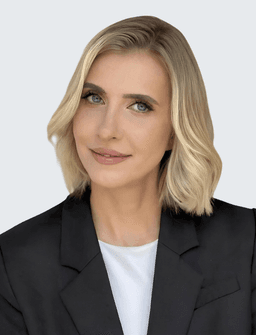 Побрус Елена